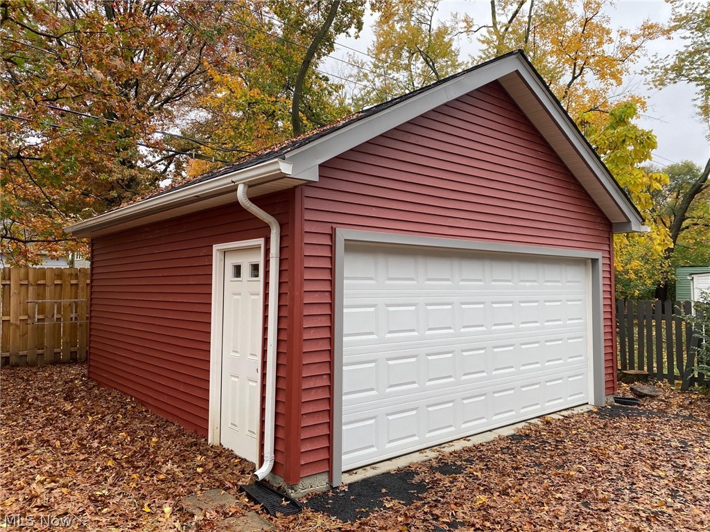 2954 East Derbyshire Road Cleveland, OH 44118 - Photo 22 of 22 New 2 Car garage