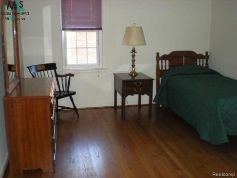 484 Fisher Road Grosse Pointe, MI 48230 - Photo 6 of 8 Bedroom