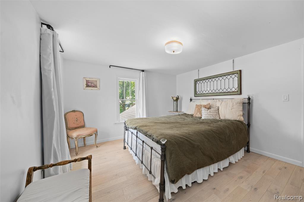 126 North Holcomb Road Clarkston, MI 48346 - Photo 38 of 49 Gallery Image 38