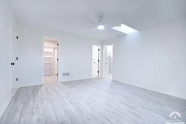 $345,000 | 5183 Cherokee Lane, McLouth, KS 66054