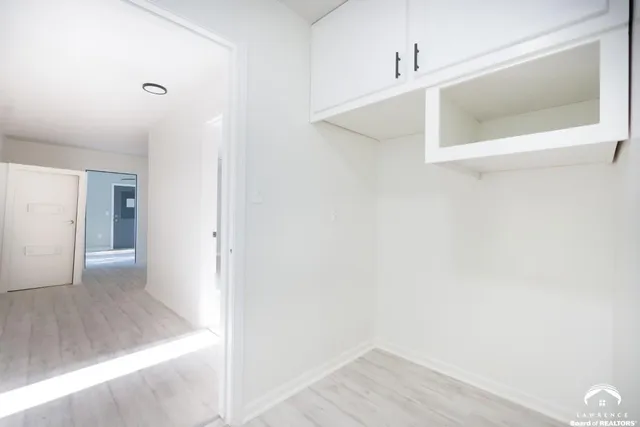 $345,000 | 5183 Cherokee Lane, McLouth, KS 66054