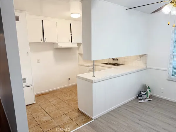 $2,295 | 18127 Roscoe Boulevard, Unit 1, Northridge, CA 91325