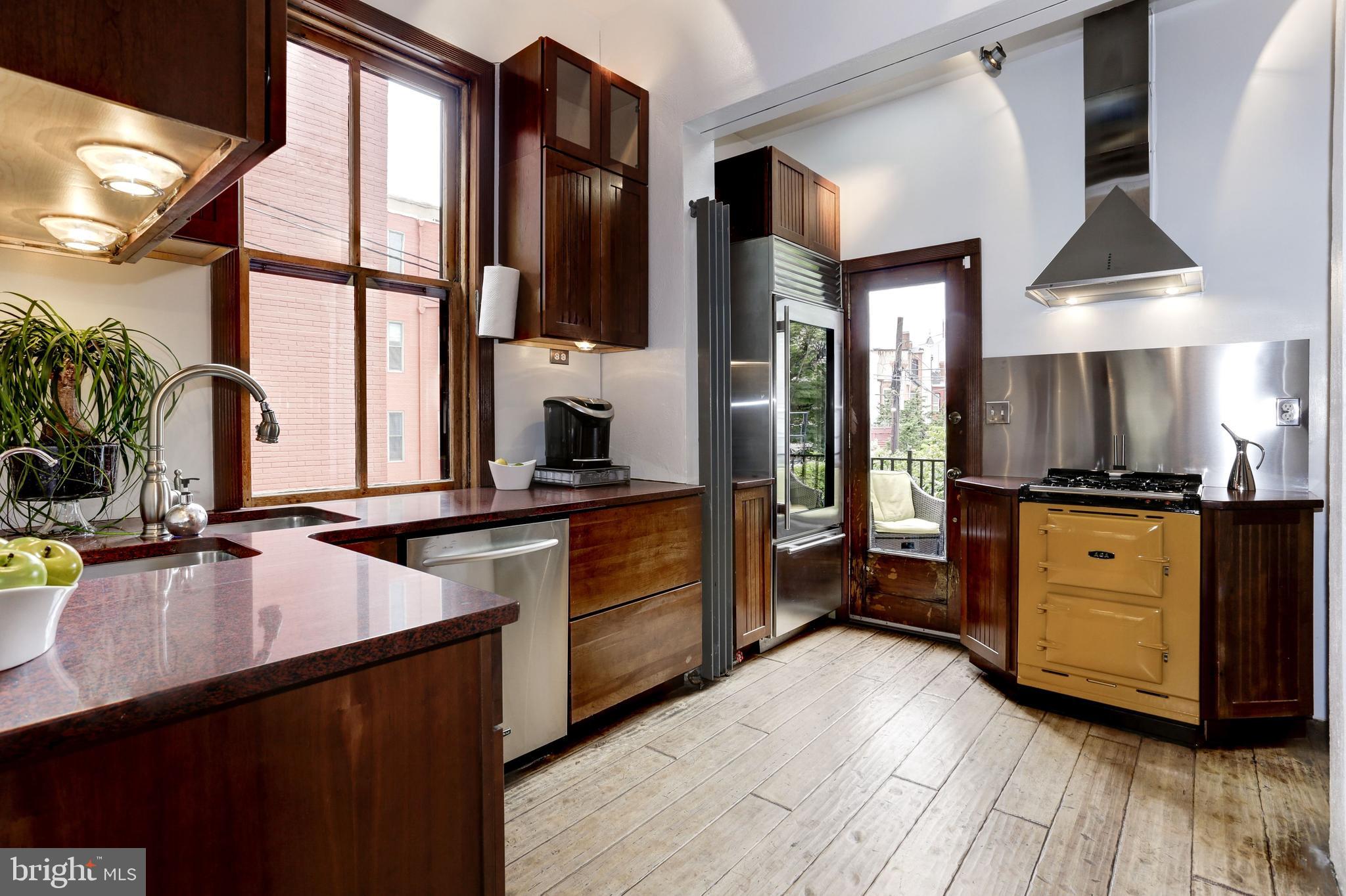 1410 15th Street Northwest Washington, DC 20005 - Photo 16 of 50 Sub-Zero refrigerator & AGA cast iron gas range