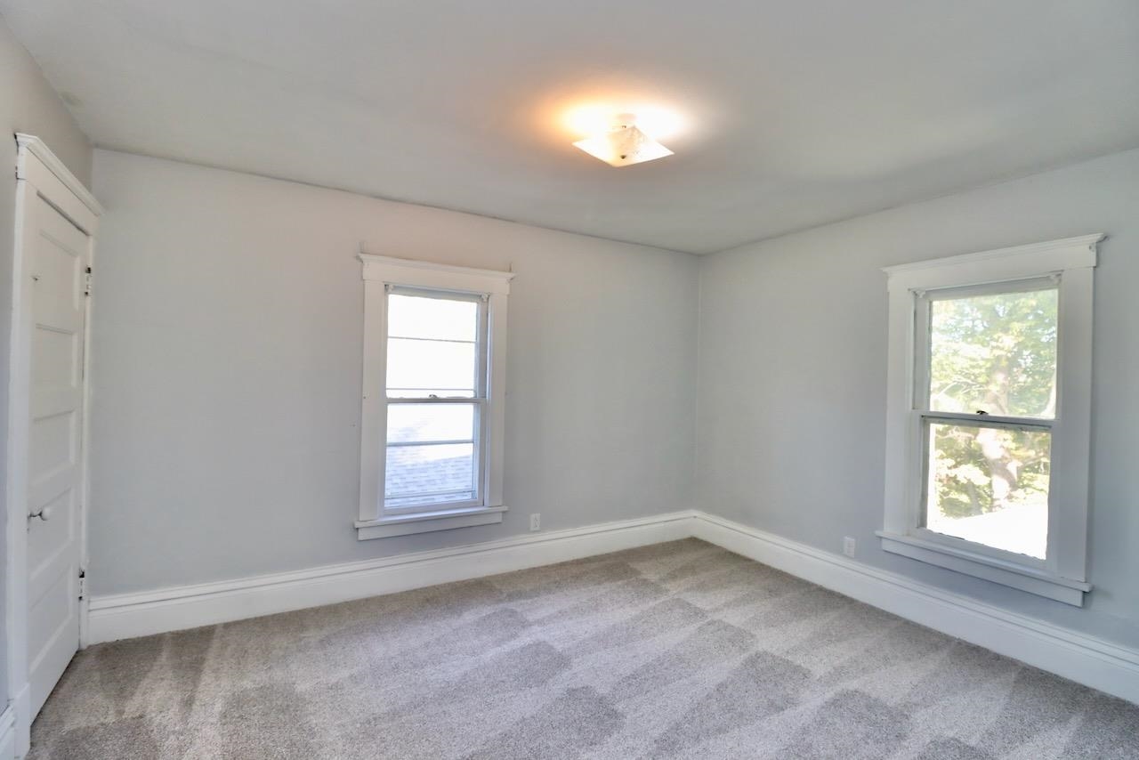 1227 Bluff Street Beloit, WI 53511 - Photo 16 of 21