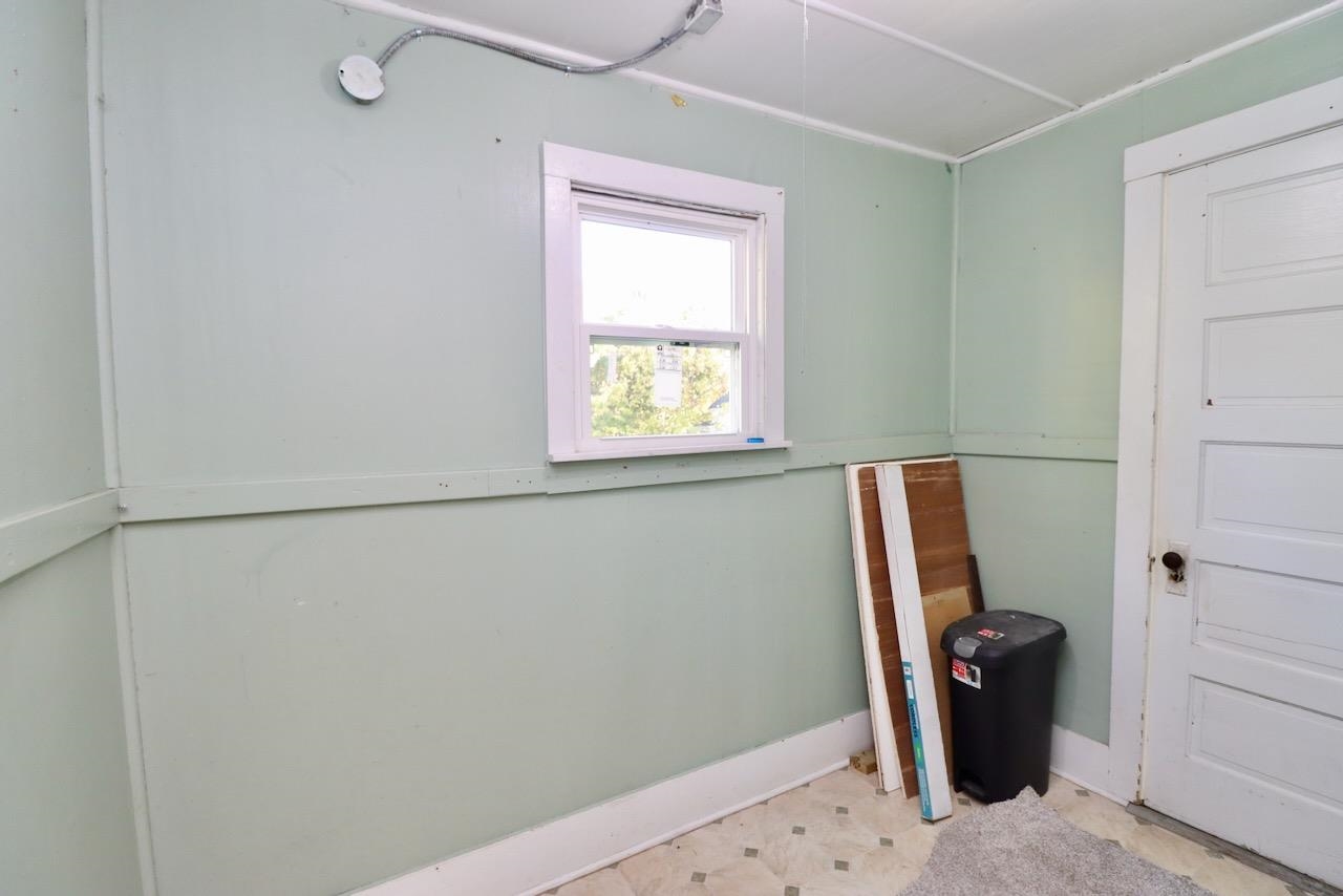 1227 Bluff Street Beloit, WI 53511 - Photo 18 of 21