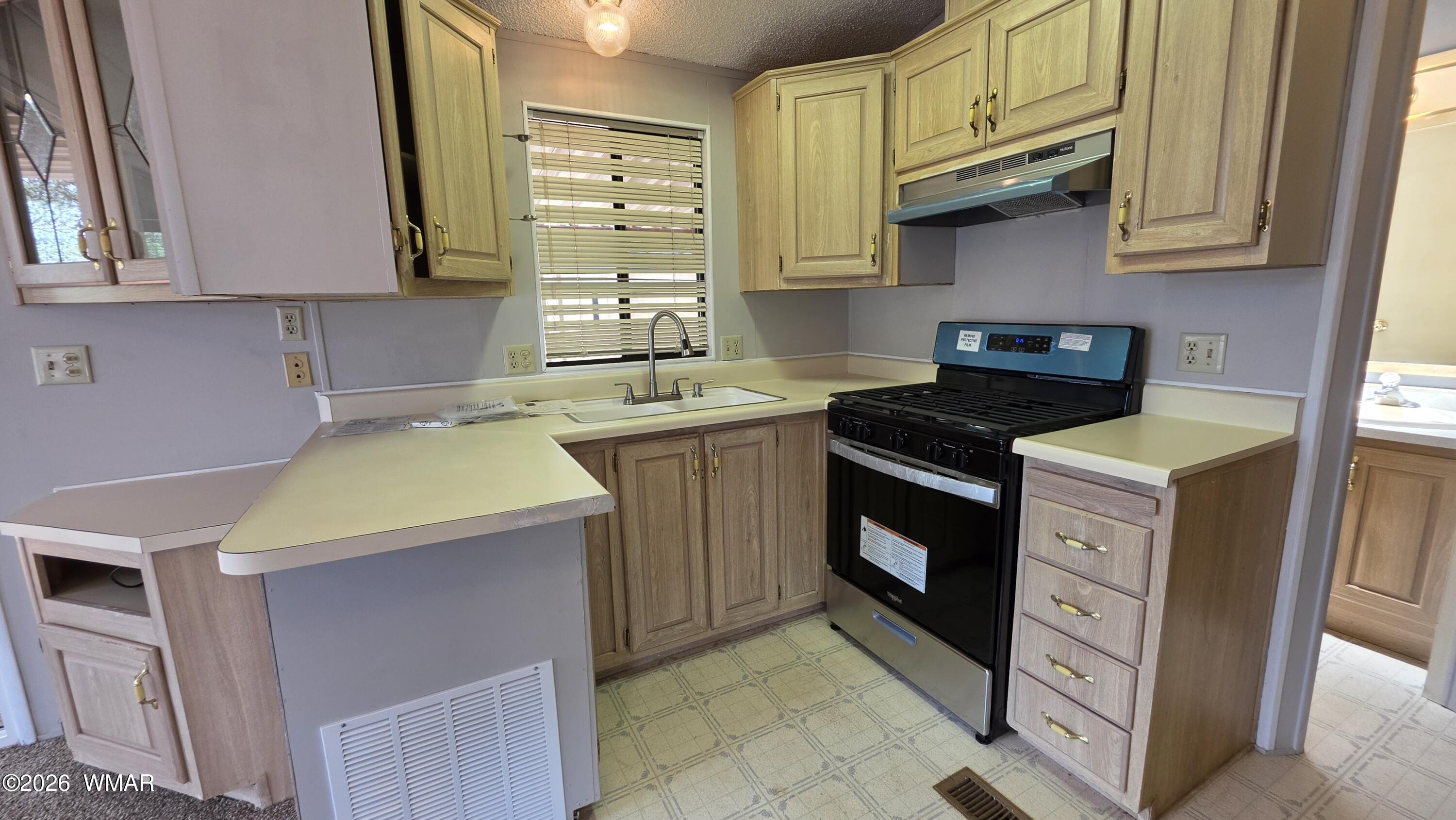 2468 Running Bear Road, Unit 41 Lakeside, AZ 85929 - Photo 7 of 11 20260513_114349