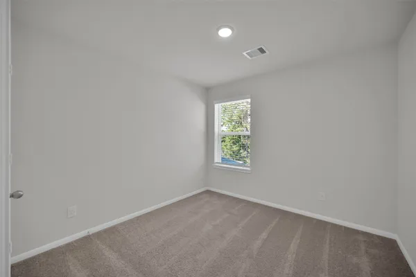 $2,350 | 52 Ashe Juniper Way, Magnolia, TX 77354