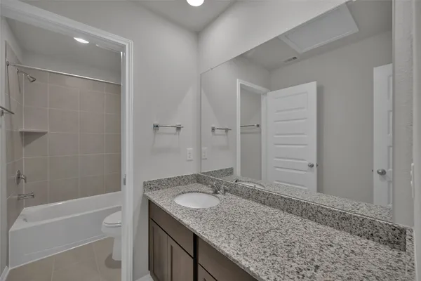 $2,350 | 52 Ashe Juniper Way, Magnolia, TX 77354