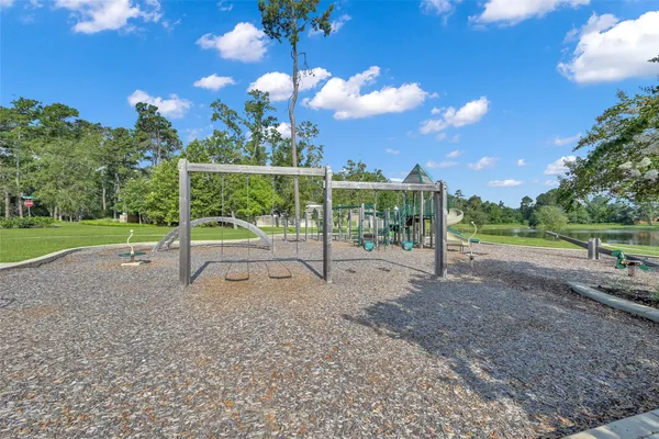 $2,350 | 52 Ashe Juniper Way, Magnolia, TX 77354