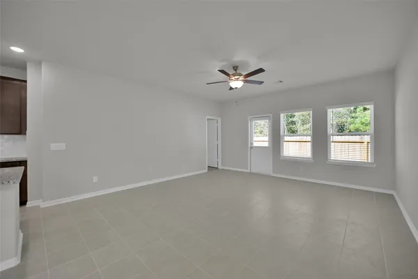 $2,350 | 52 Ashe Juniper Way, Magnolia, TX 77354