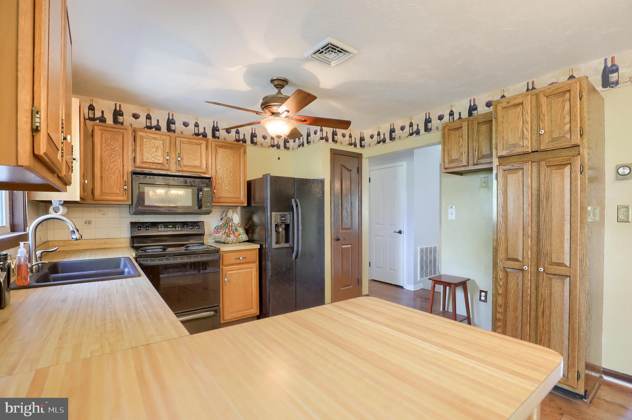 35 Allen Road Ephrata, PA 17522 - Photo 14 of 40 Gallery Image 14