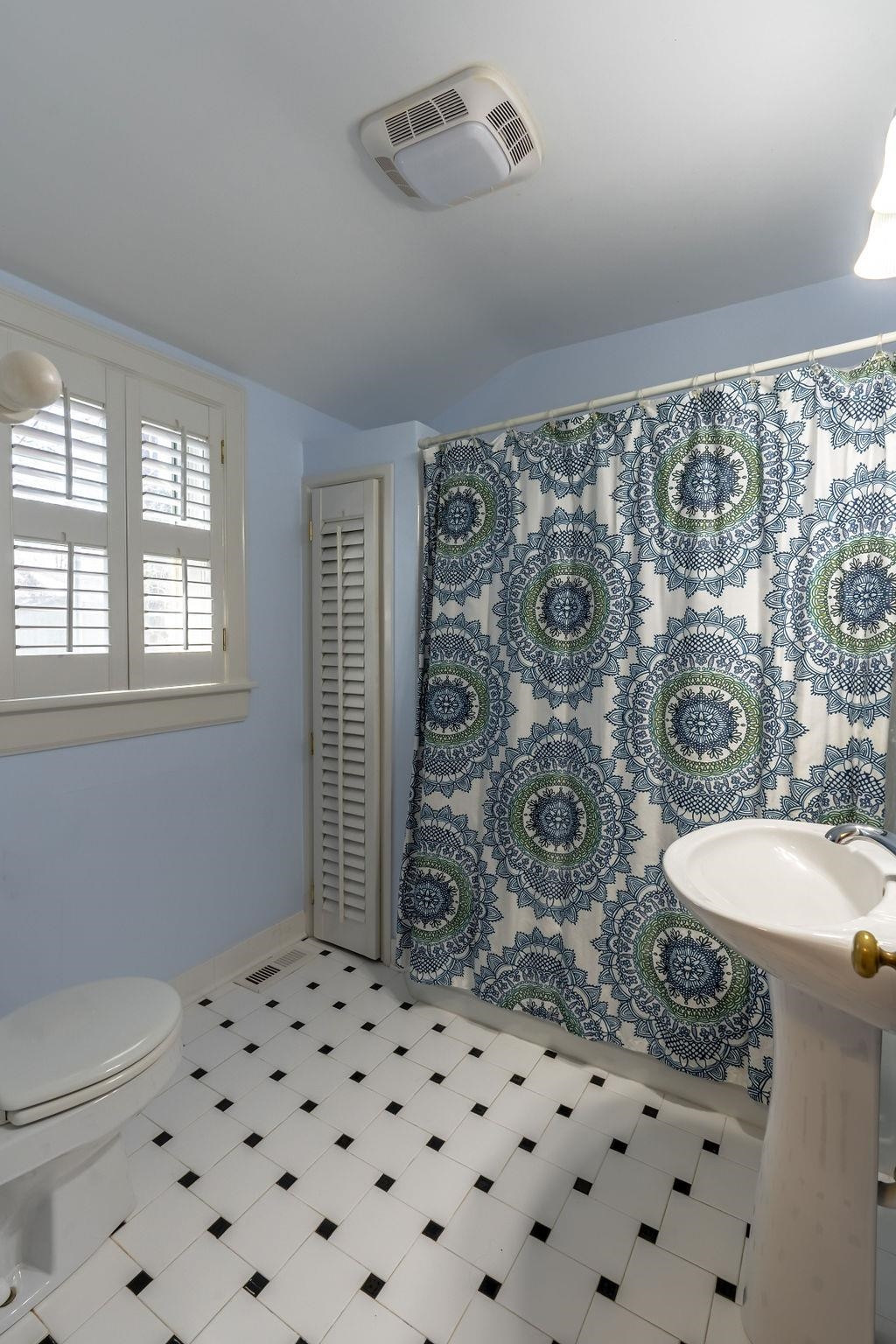 3203 Bedford Avenue Raleigh, NC 27607 - Photo 13 of 20 Photo 13