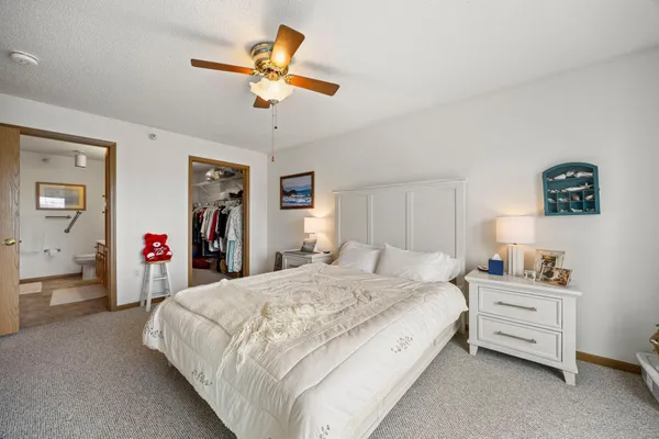 $72,500 | 2155 6th Lane Southeast, Unit 202, Cambridge, MN 55008