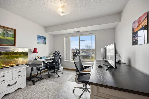 $72,500 | 2155 6th Lane Southeast, Unit 202, Cambridge, MN 55008