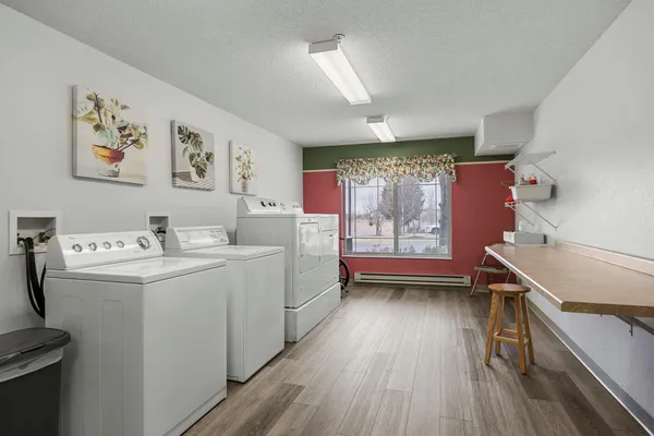 $72,500 | 2155 6th Lane Southeast, Unit 202, Cambridge, MN 55008