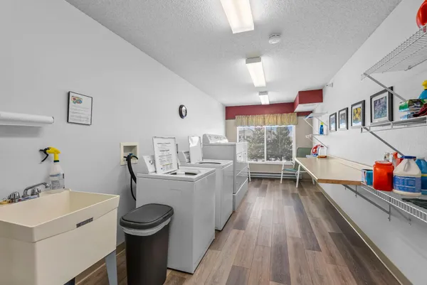 $72,500 | 2155 6th Lane Southeast, Unit 202, Cambridge, MN 55008