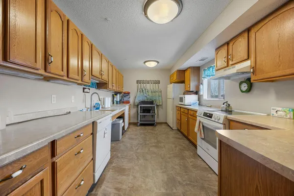 $72,500 | 2155 6th Lane Southeast, Unit 202, Cambridge, MN 55008