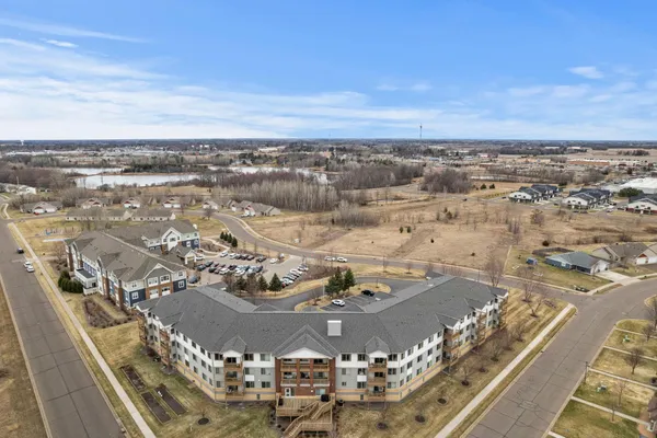 $72,500 | 2155 6th Lane Southeast, Unit 202, Cambridge, MN 55008