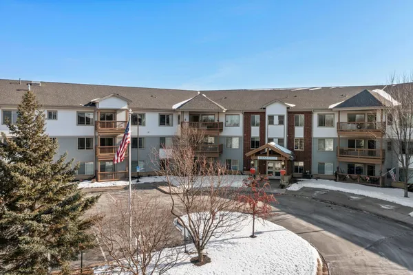 $72,500 | 2155 6th Lane Southeast, Unit 202, Cambridge, MN 55008