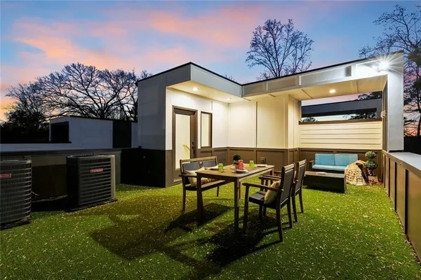 $595,000 | 1968 8th Street, Unit 6, Atlanta, GA 30341