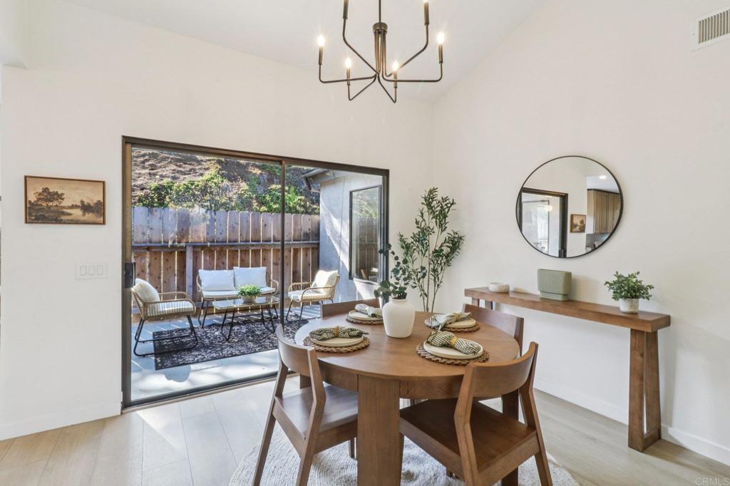 737 Nob Circle Vista, CA 92084 - Photo 6 of 36