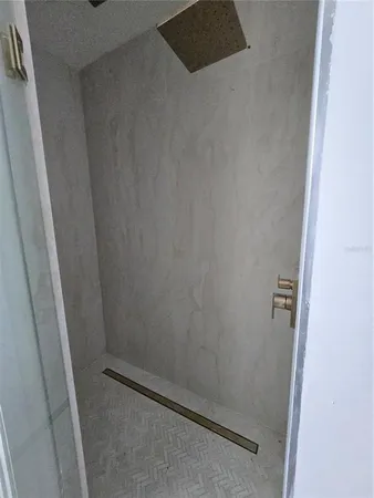 a close up of a shower