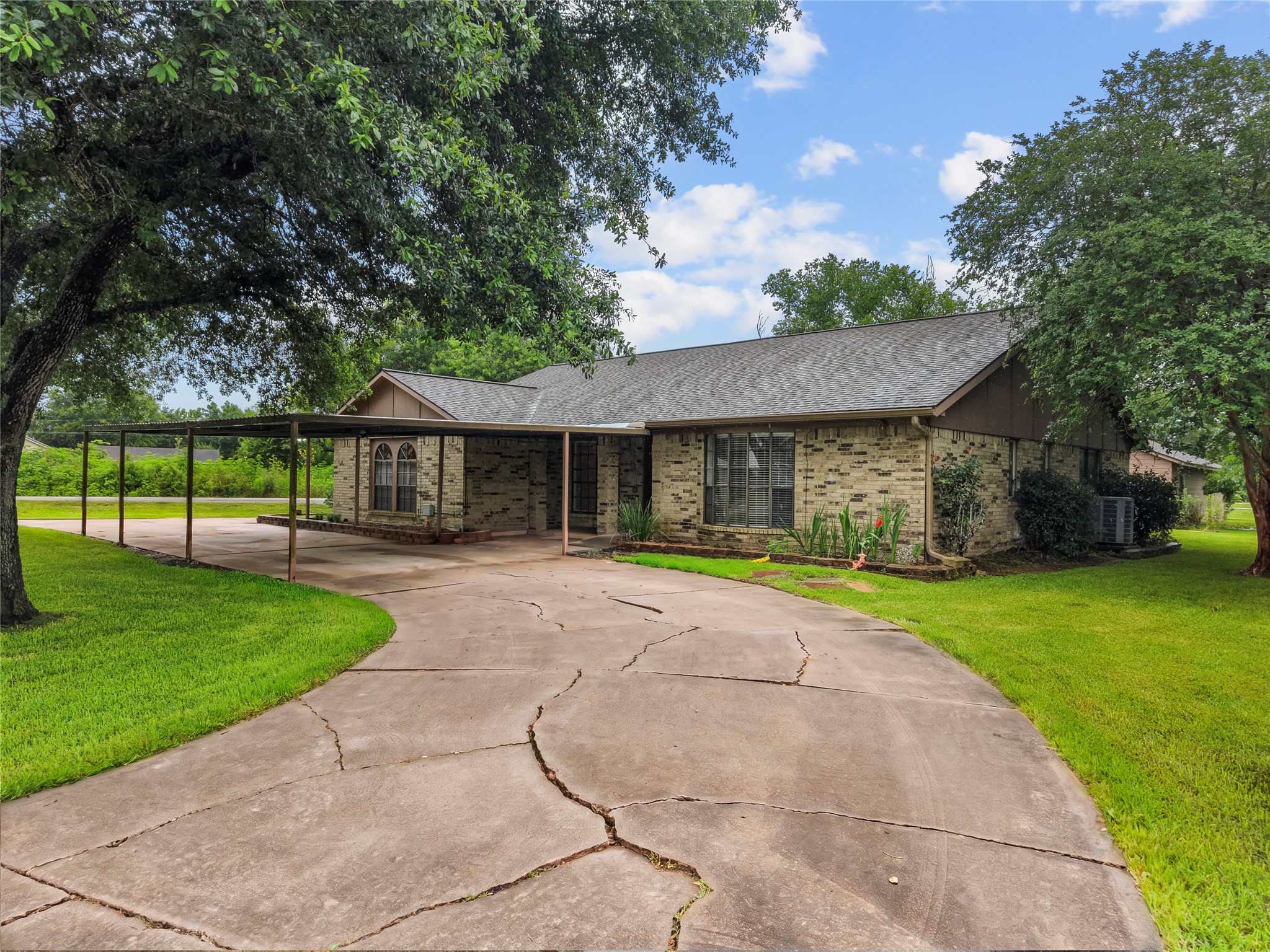 422 Rice Avenue Arcola, TX 77583 - Photo 29 of 33