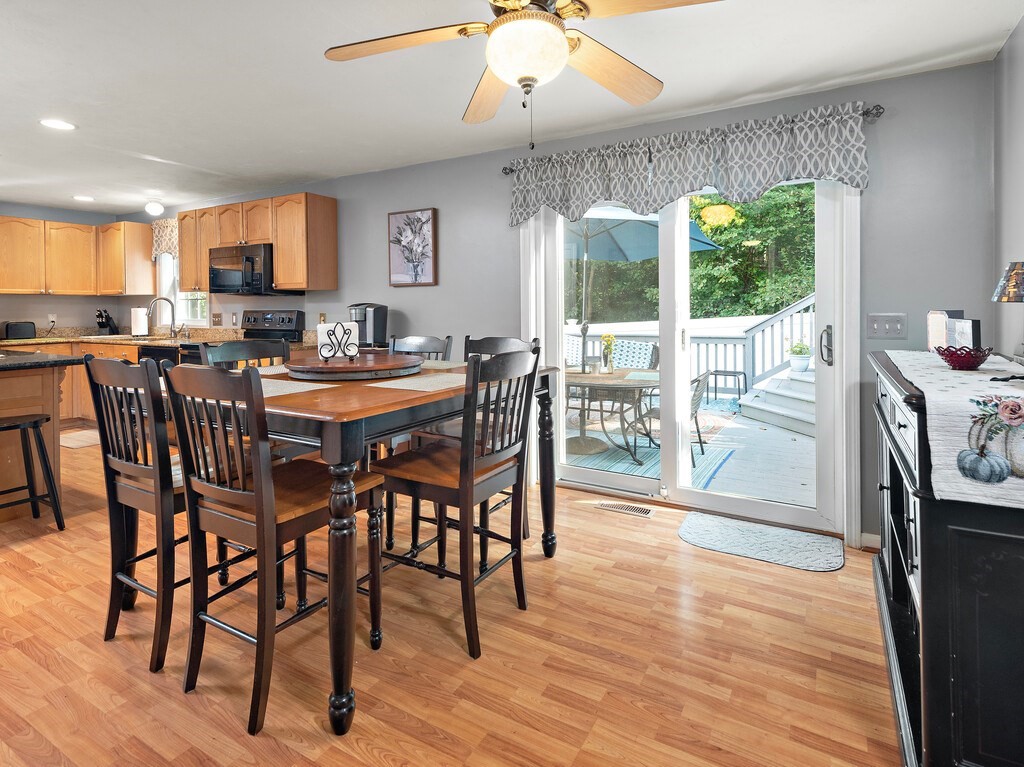 17 Pineview Road Dudley, MA 01571 - Photo 16 of 39 Gallery Image 16