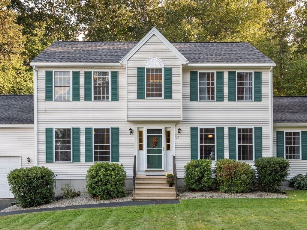 17 Pineview Road Dudley, MA 01571 - Photo 4 of 39 Gallery Image 4