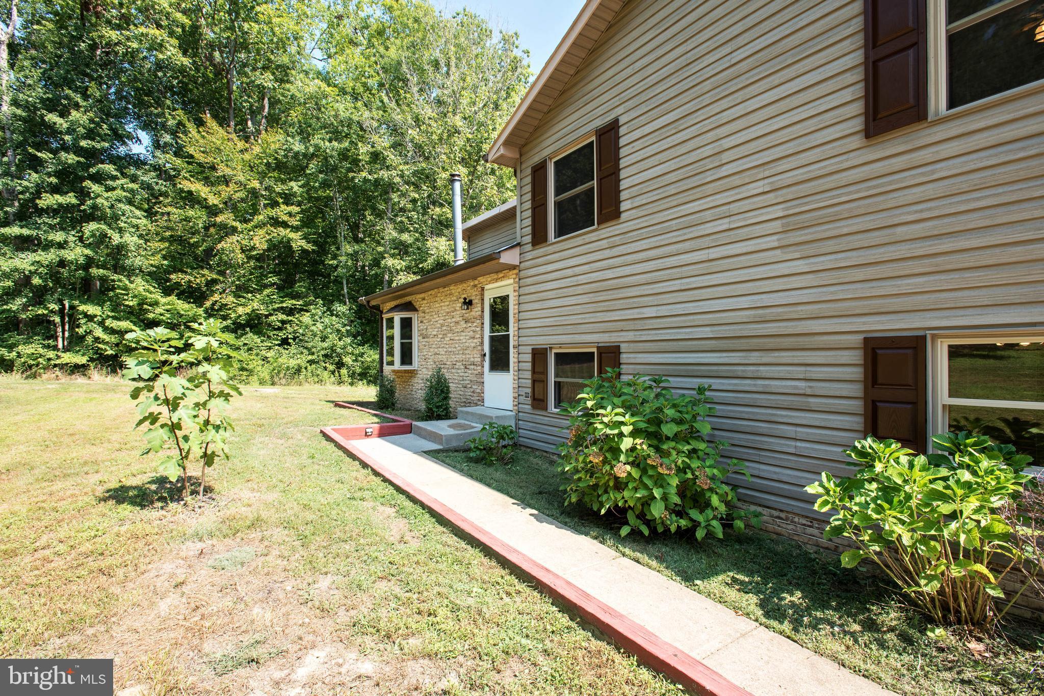 105 Eley Road Fredericksburg, VA 22406 - Photo 4 of 38 Side view