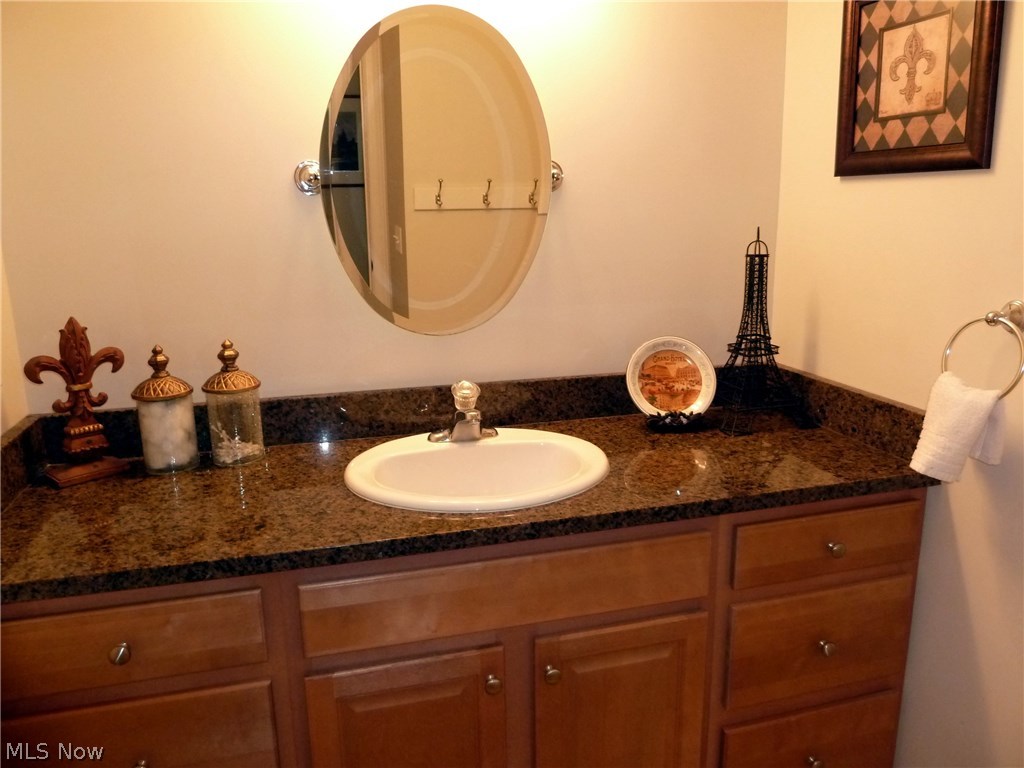 4590 Brainard Road Chagrin Falls, OH 44022 - Photo 18 of 29 Gallery Image 18