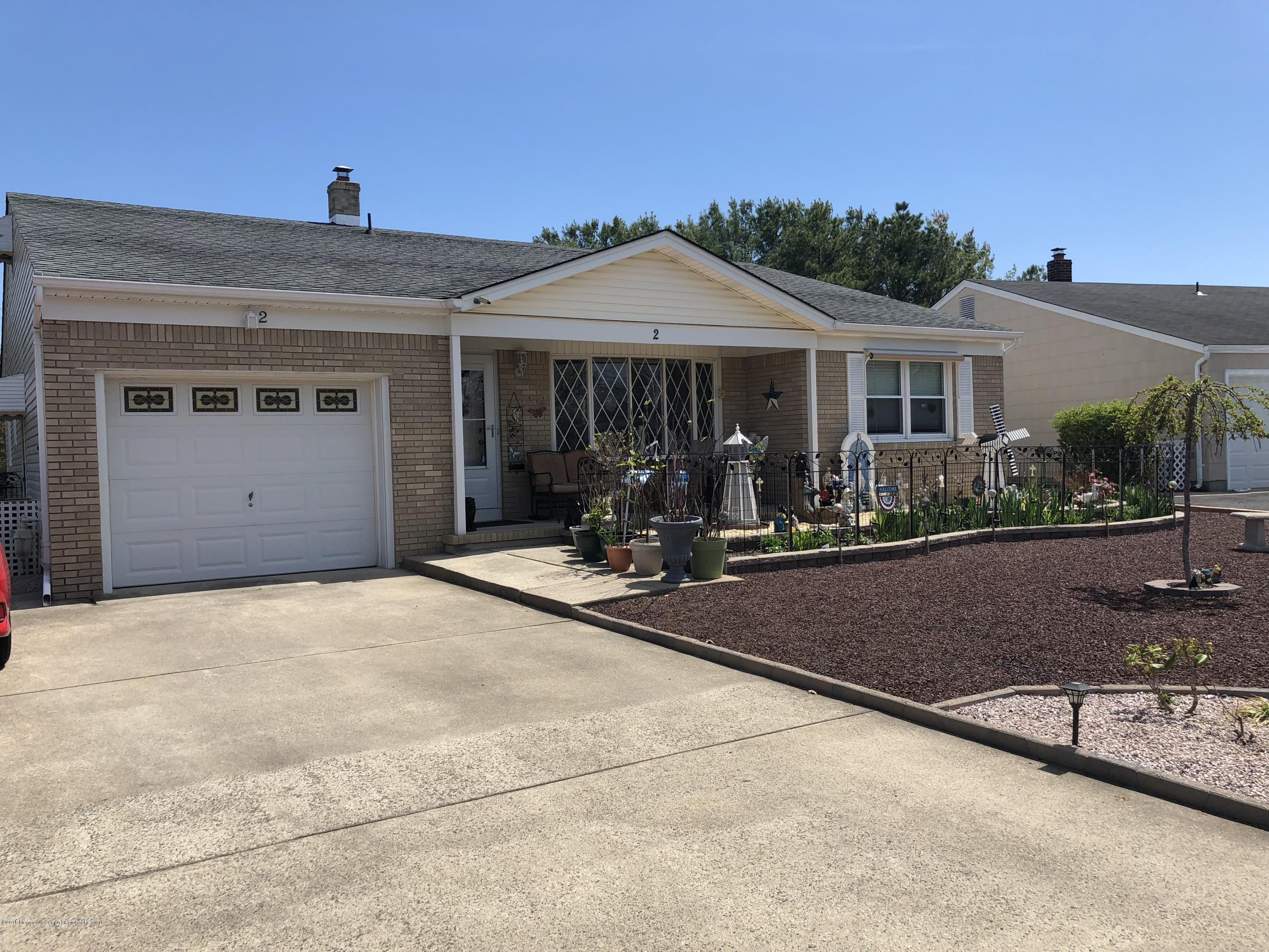 2 Mapleton Road Toms River, NJ 08757 - Photo 2 of 15 IMG_0099