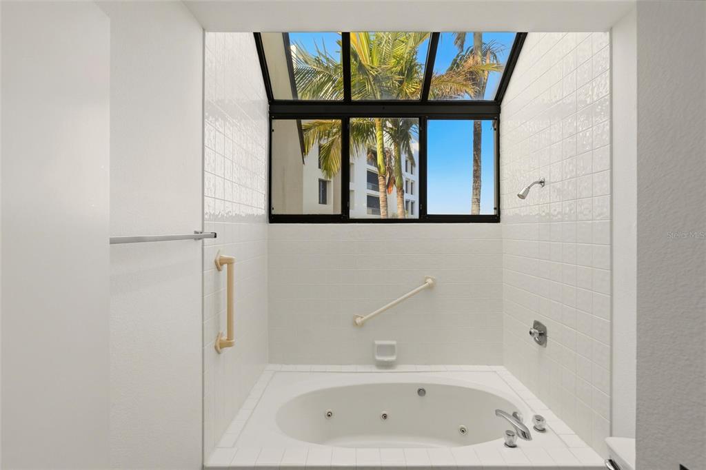 1920 Harbourside Drive, Unit 1003 Longboat Key, FL 34228 - Photo 29 of 72