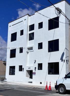 433 Southwest 6th Street, Unit 15 Miami, FL 33130 - Photo 4 of 4