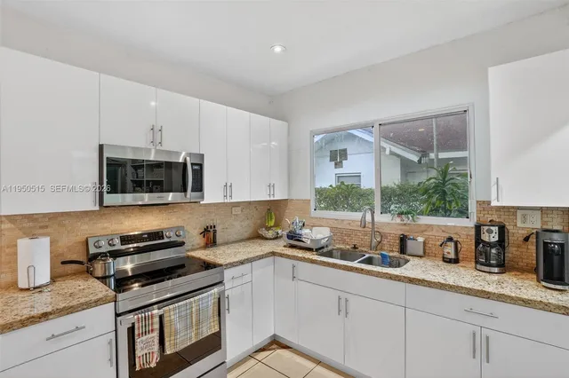 $899,000 | 1649 Southwest 11th Terrace, Miami, FL 33135