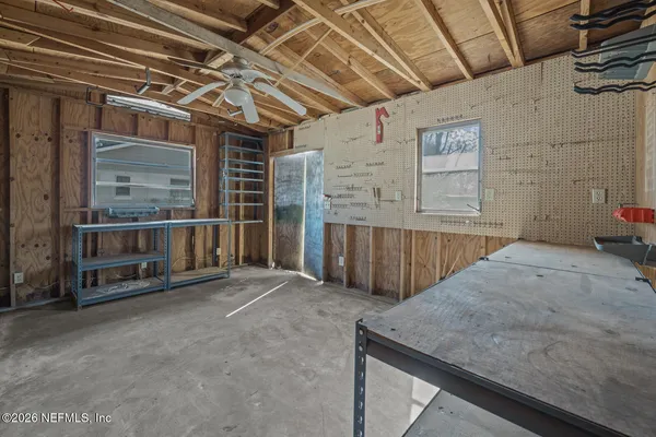 a view of livingroom with furniture