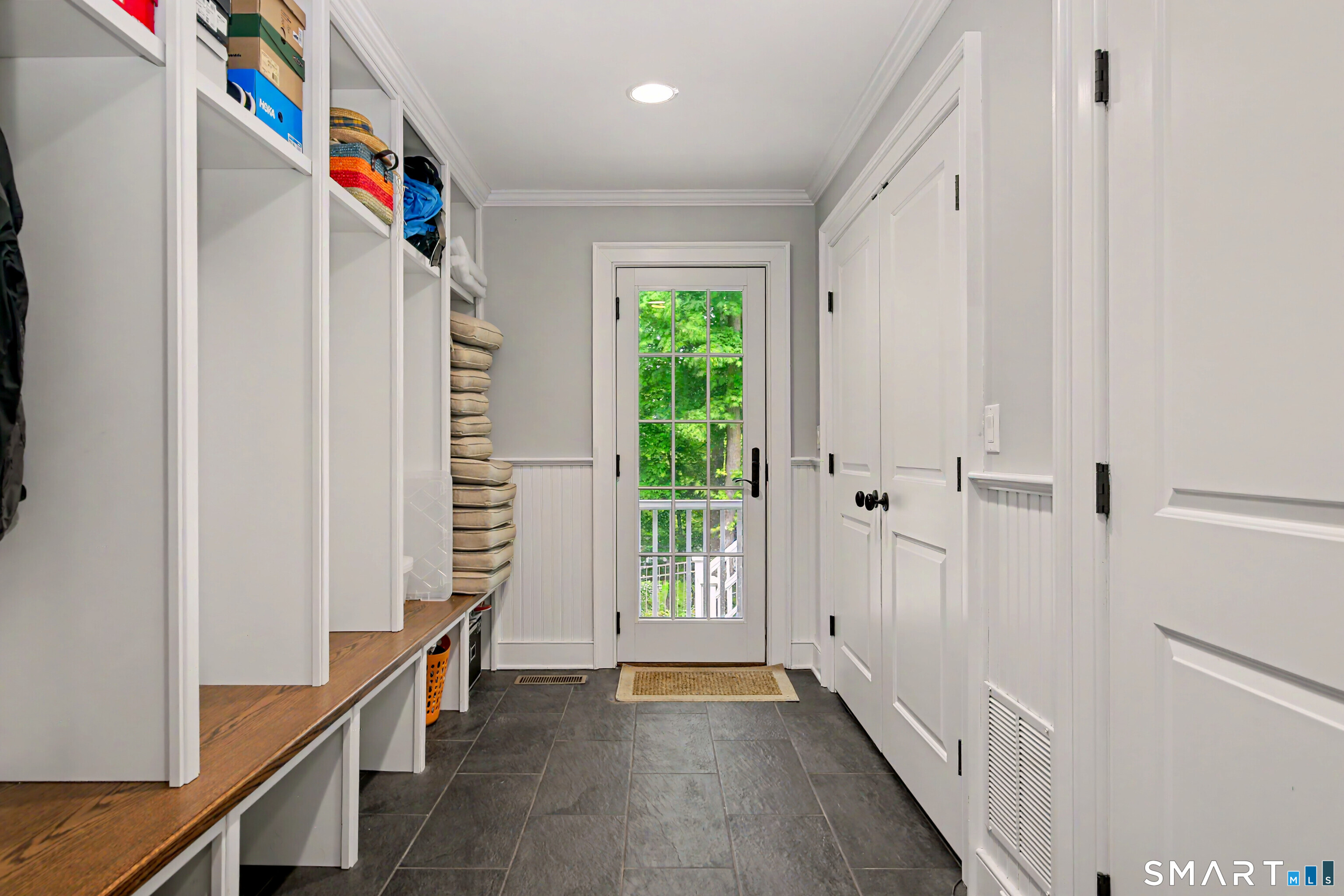 14 Deerfield Road Darien, CT 06820 - Photo 29 of 35