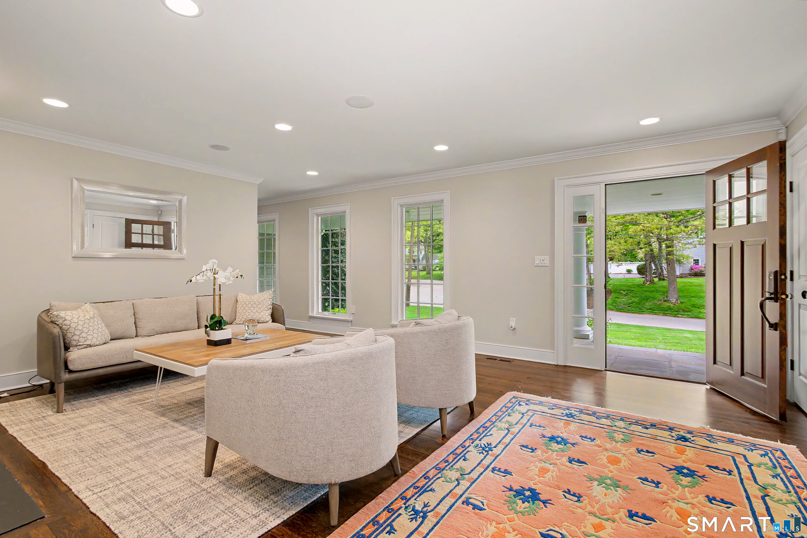 14 Deerfield Road Darien, CT 06820 - Photo 3 of 35