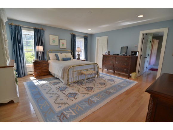 34 Bunker Road New London, NH 03257 - Photo 14 of 23