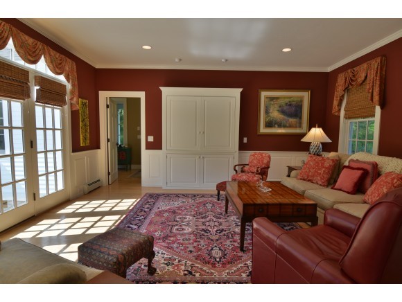 34 Bunker Road New London, NH 03257 - Photo 5 of 23