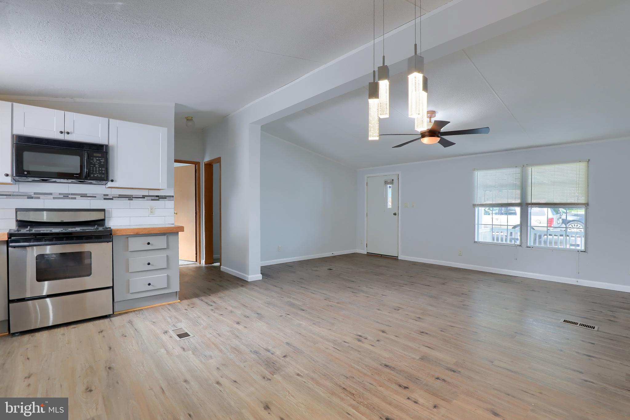 162 Weidler Lane Lititz, PA 17543 - Photo 14 of 29 Gallery Image 14
