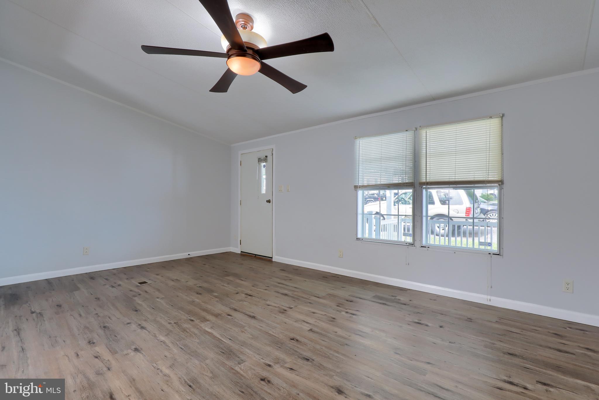162 Weidler Lane Lititz, PA 17543 - Photo 8 of 29 Gallery Image 8