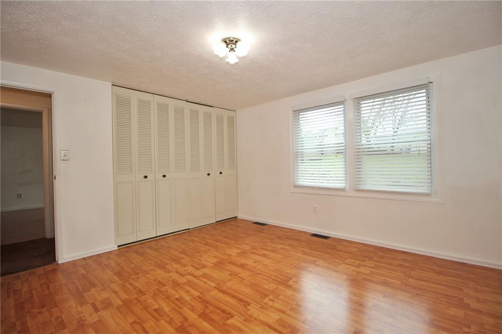 4030 Swallow Hill Road Pittsburgh, PA 15220 - Photo 15 of 24 Gallery Image 15