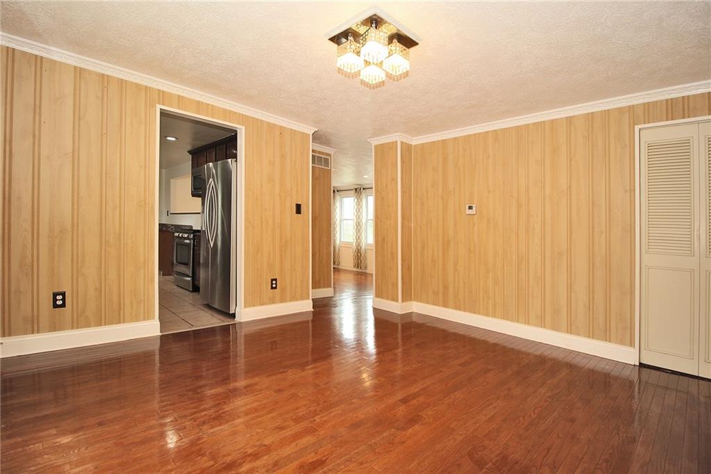 4030 Swallow Hill Road Pittsburgh, PA 15220 - Photo 8 of 24 Gallery Image 8