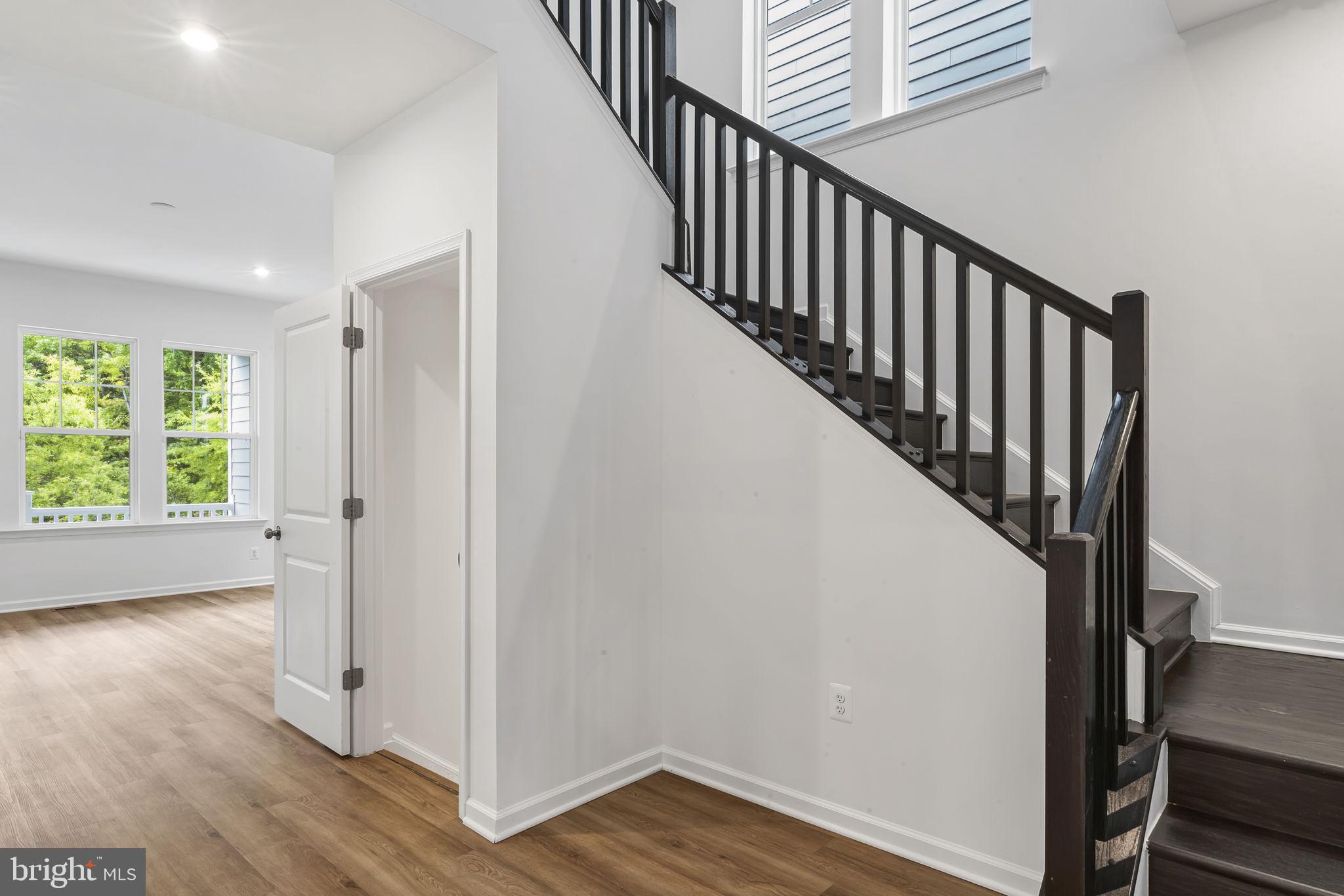 18270 Moss Garden Road Dumfries, VA 22026 - Photo 33 of 85 Staircase to upper level