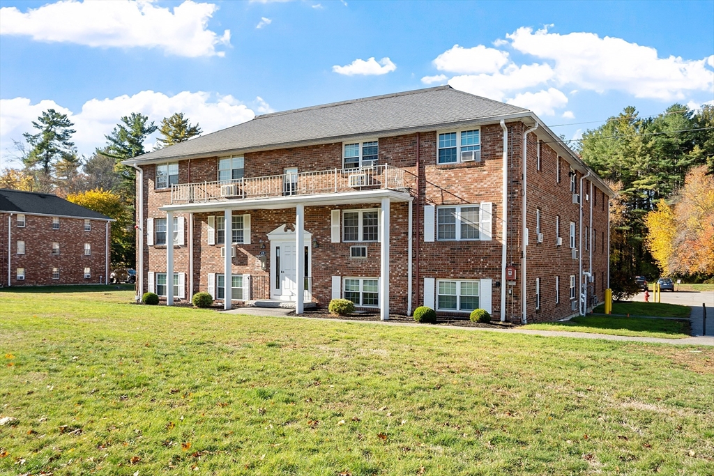 428 Great Road, Unit 10 Acton, MA 01720 - Photo 1 of 2 Gallery Image 1