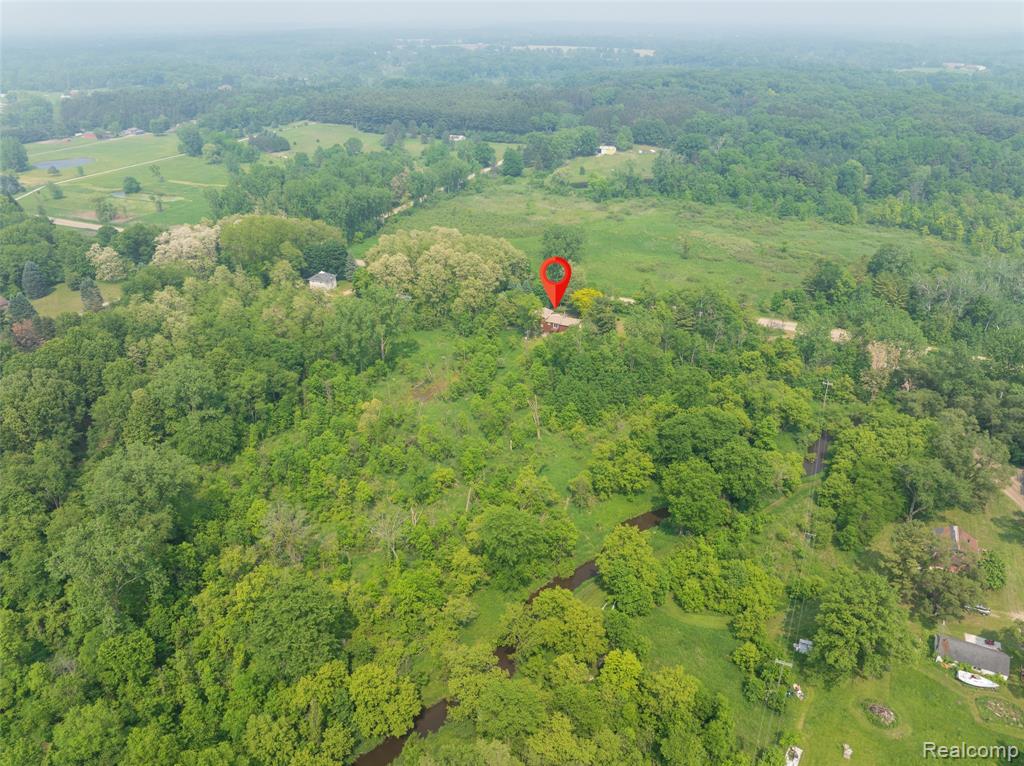 1931 East Marr Road Howell, MI 48855 - Photo 25 of 31