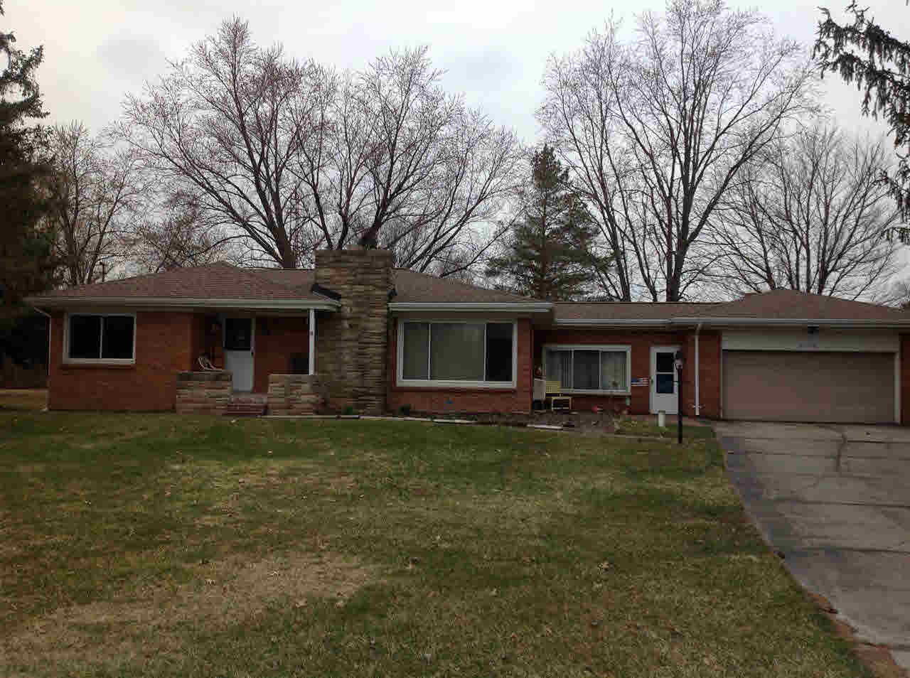 6175 North Linden Road Mount Morris, MI 48458 - Photo 1 of 28 21430903.JPG
