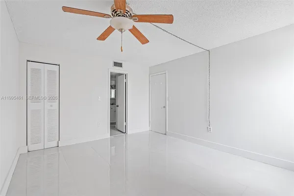 $2,300 | 4801 Northwest 7th Street, Unit 40716, Miami, FL 33126