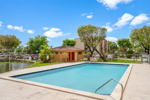 $2,300 | 4801 Northwest 7th Street, Unit 40716, Miami, FL 33126